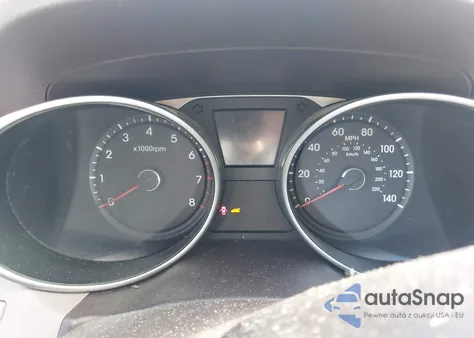 2010 Hyundai Tucson Limited z USA, uszkodzony, nr VIN KM8JU3AC4AU085367